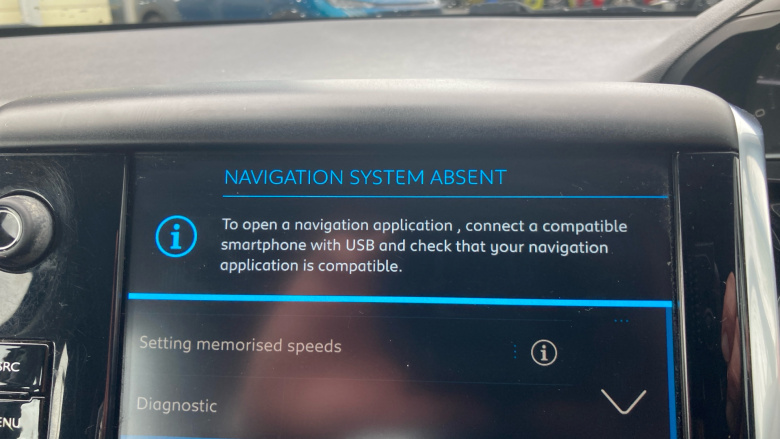 Peugeot 208 1.2 PureTech 82 Signature 5dr [Start Stop] Petrol Hatchback